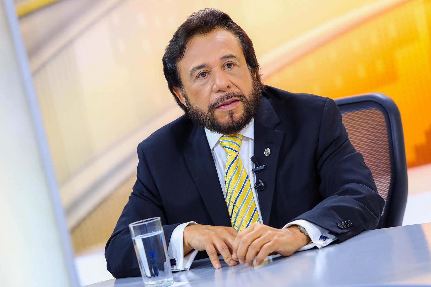 Vicepresidente Ulloa: Salvadoreños en el exterior pueden aportar a estudio de reforma constitucional