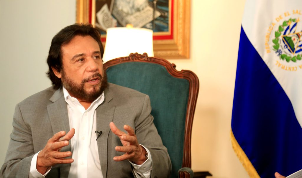 Vicepresidente Dr Félix Ulloa