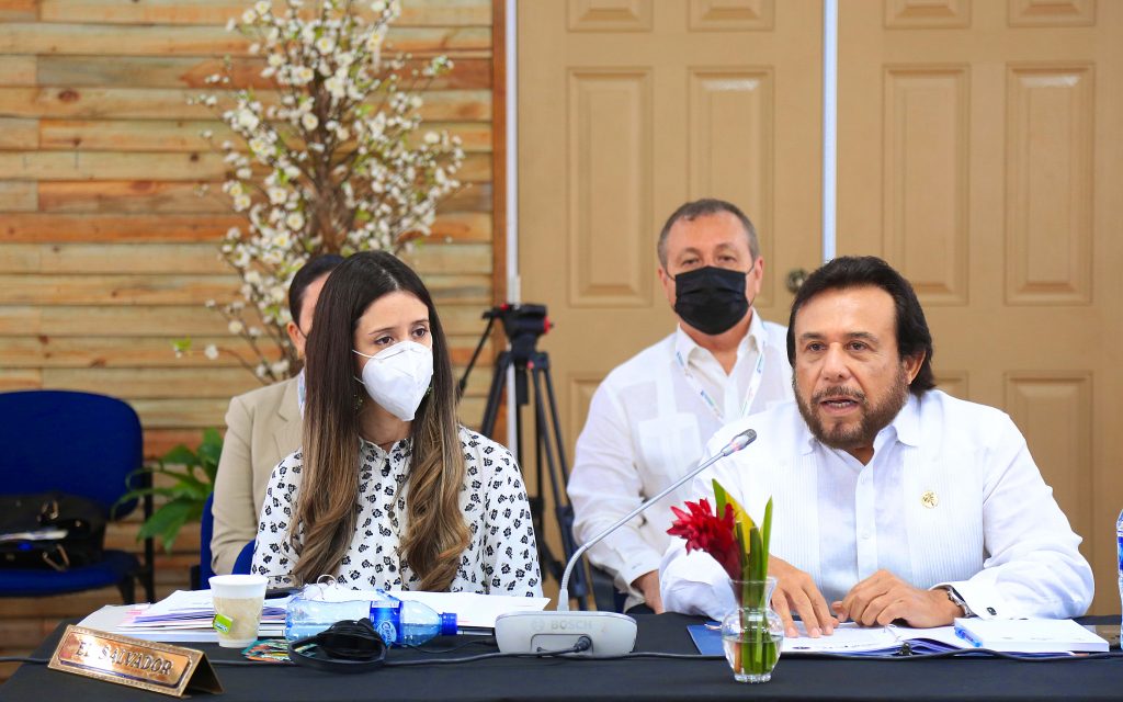 Félix Ulloa IV Cumbre